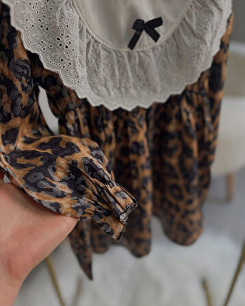 Leopar Desenli Kahverengi Dantel Yaka Elbise 