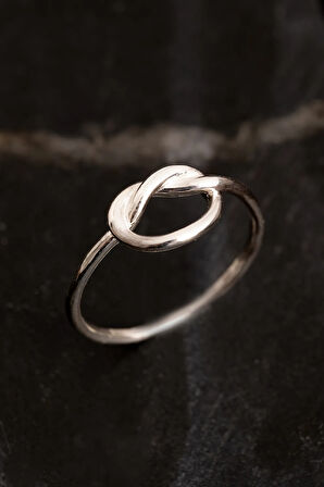 Kadın Gümüş Yüzük - El İşçiliği Gümüş Aşk Düğümü Model 2 Kadın Yüzük