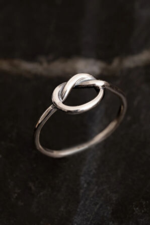 Kadın Gümüş Yüzük - El Işçiliği Oksitli Gümüş Aşk Düğümü Model 2 Kadın Yüzük