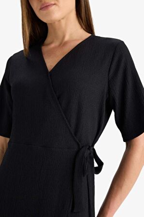 Regular Fit V Yaka Kısa Kollu Elbise