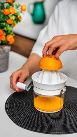 LUDIA Manuel Kollu Pratik Narenciye Sıkacağı