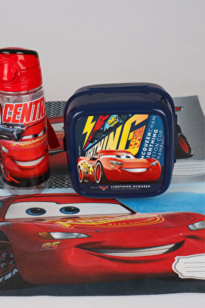 LİSANSLI CARS BESLENME ÖRTÜSÜ , TRITAN MATARA 500 ML VE 2 KATLI BESLENME KABI/LUNCH BOX SETİ 