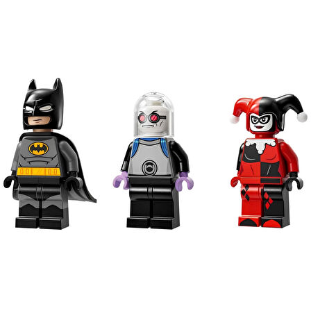 Batman: Batmobile ile Batman, Harley Quinn ve Mr. Freeze’e Karşı 76274
