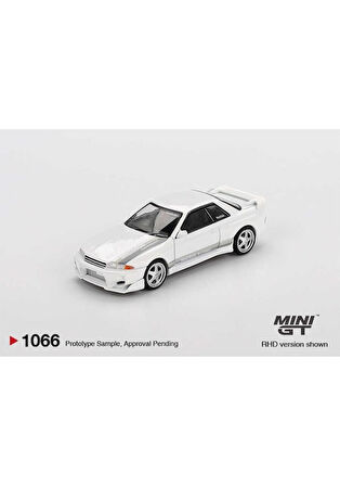 Mini GT 1/64 1066 Nissan Skyline Gt-R (R32) Veilside Combat C-I White
