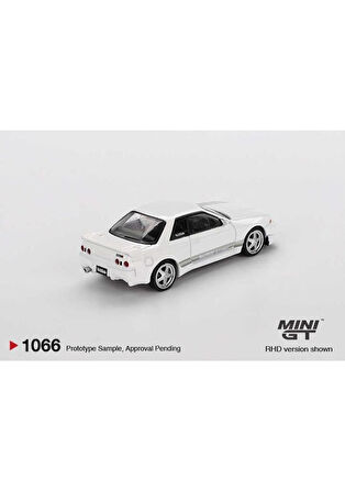 Mini GT 1/64 1066 Nissan Skyline Gt-R (R32) Veilside Combat C-I White