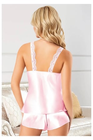 Kadın Şeker Pembe Saten Şortlu Pijama Takımı Dantel Askılı Ev Giyimi