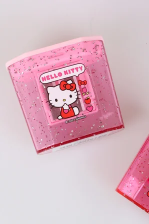 x Dekomus Lisanslı Hello Kitty Çift Bıçaklı Kalemtraş Tek Adet