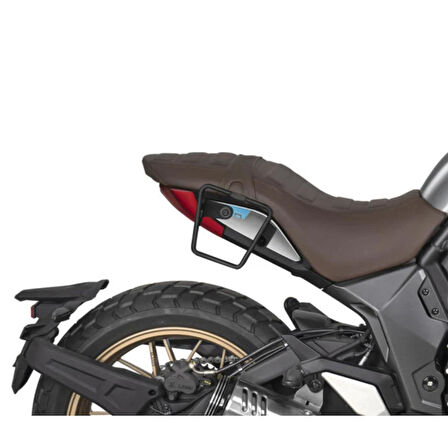 Shad SR Yan Çanta Bağlantı Demiri CFMOTO 700 CL-X HERITAGE 21-25 C0CL71SR