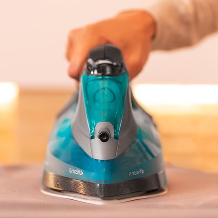 Cecotec Fast&Furious 5055 Pro 3100W Buharlı Ütü Seramik Taban