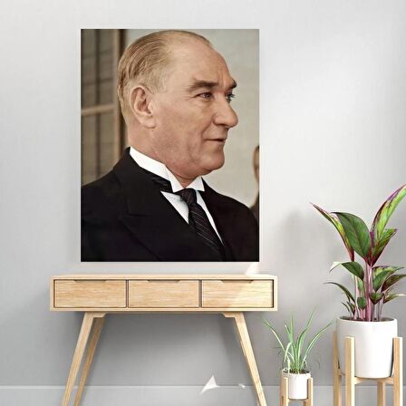 Ulu Önder Mustafa Kemal Atatürk Renkli Portre Duvar Sticker