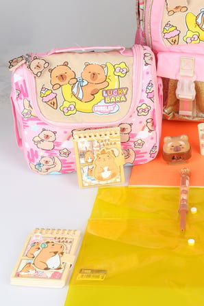 x Dekomus Capybara Golden Dream Collection Kırtasiye Seti Büyük Boy Okul Çantası ve Beslenme Çantası 
