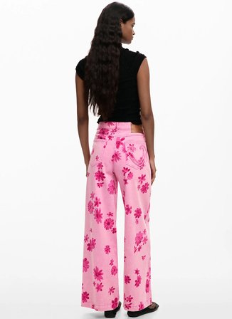 Desigual Pembe Kadın Standart Fit Çiçek Desenli Denim Pantolon 26SWDD07