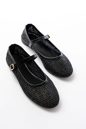 7432 Siyah Fileli Toka Detaylı Günlük Kadın Babet