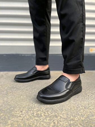 Tb0410 Classique Bağcıksız Cilt Erkek Günlük Klasik Ayakkabı Cst - Siyah