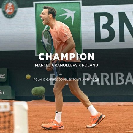Joma TROLS2603AC Roland Sert Kort Erkek Tenis Ayakkabısı Lacivert/Turuncu