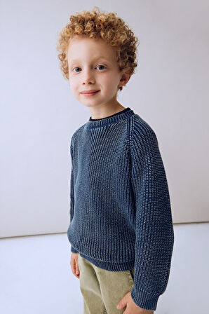 Erkek Çocuk Yıkama Efektli Reglan Kollu Triko Kazak - Mavi | 8 Yaş