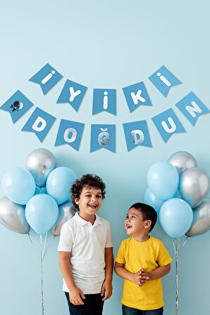 İyi ki Doğdun Banner Mavi Renk Zemin üstüne yazısı Gümüş Varaklı Lüks Karton Doğum Günü Yazısı Flama