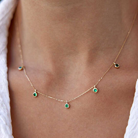 Yeşil Taşlı Sallantılı Kolye