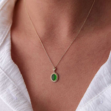 Yeşil Opal Taşlı Burgulu Kolye