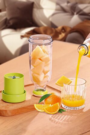 Smoothie Blender Taşınabilir Şarjlı Kişisel Mini Meyve Karıştırıcı 300 ml Beyaz