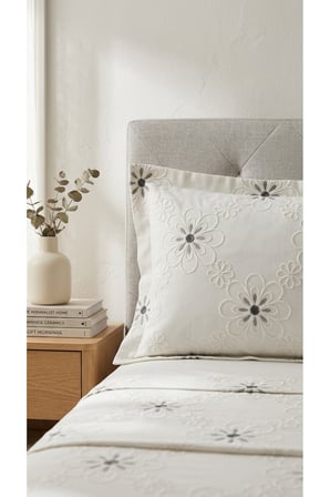 Miar Çift Kişilik Nakışlı Yatak Örtüsü Seti Çiçek Desenli 250x260 cm