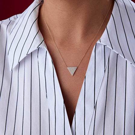 Taşlı Ters Üçgen Kolye