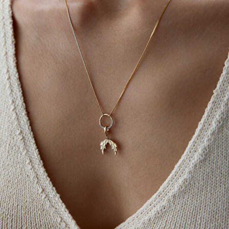 Kanat Charm Kolye