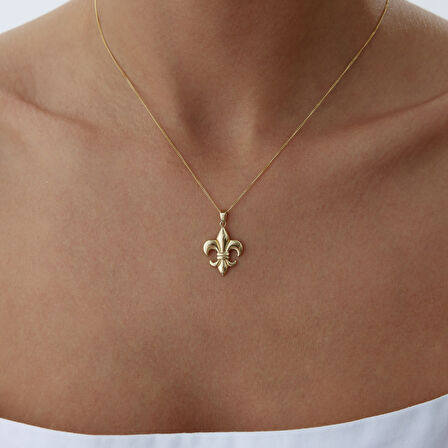 Fleur De Lis Kolye