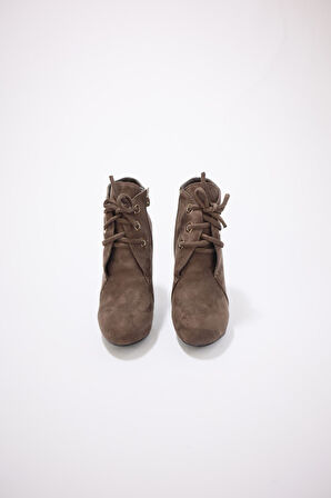 Kadın Nubuk Uzun Topuklu Ayakkabı