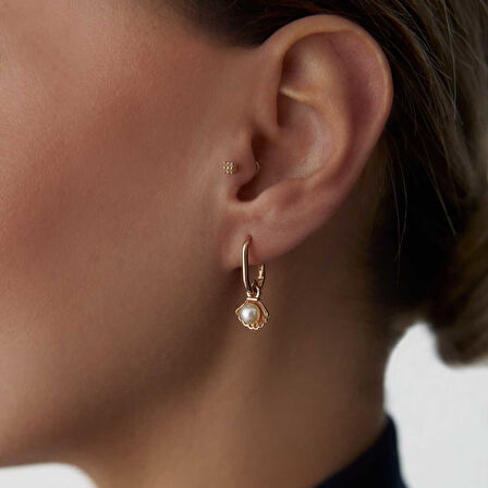 İncili İstiridye Sallantılı Küpe