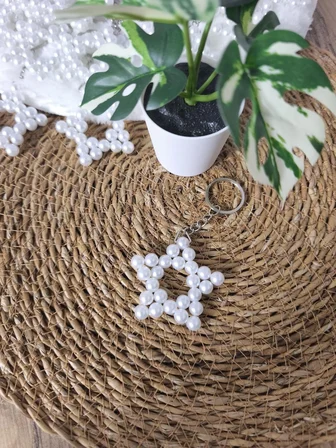 Pamuğum Atelier Yıldız Tasarımlı İnci Boncuk (8mm) Yıldız Anahtarlık Hediyeliği (15 Adet)