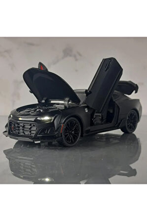 Chevrolet Camaro 1:24 Diecast Araba Işıklı Sesli Kapıları Açılır Chevrolet Camaro Diecast Araba