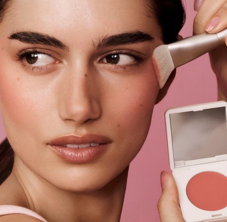 SUMMER FRIDAYS Blush Butter Balm - Kremsi yanak balsamı Soft Strawberry