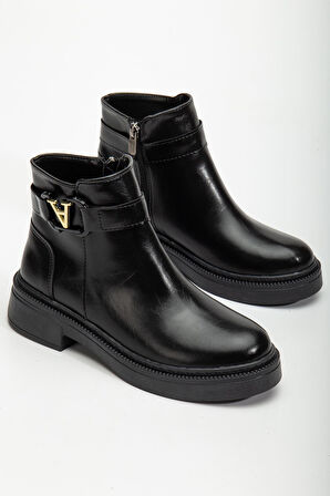 Kadın Tokalı Soğuk Geçirmez Parlak Siyah Kışlık Bot  