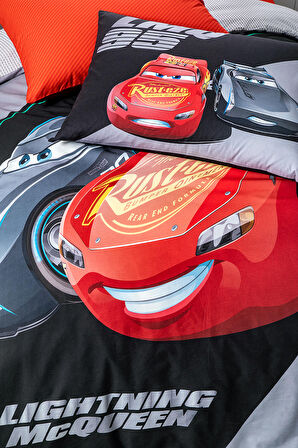 Özdilek Cars LMQ95 Tek Kişilik Disney Lisanslı Lastikli Fitted Çarşaf Çocuk Nevresim Takımı