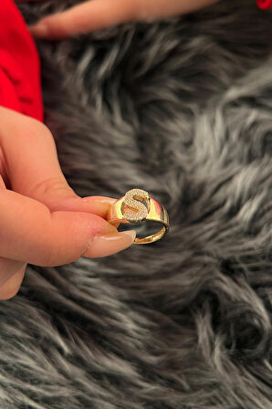 14 Ayar Altın Taşlı S Harfli Yüzük