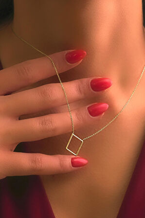 14 Ayar Altın Kare Kolye