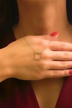 14 Ayar Altın Kare Kolye