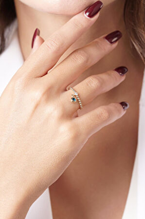 14 Ayar Altın Tektaş Detaylı Göz Sallantılı Yüzük