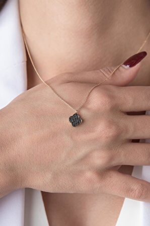 14 Ayar Altın Onix Taşlı Yonca Kolye