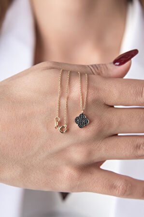 14 Ayar Altın Onix Taşlı Yonca Kolye