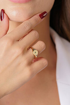 14 Ayar Altın Zümrüt Taşlı Kutup Yıldızı Yüzük