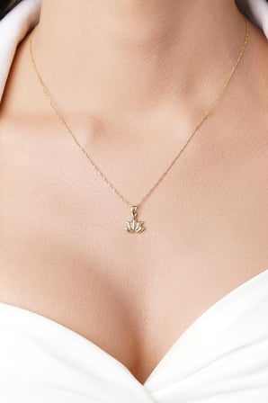 14 Ayar Altın Singapur Zincirli Lotus Kolye