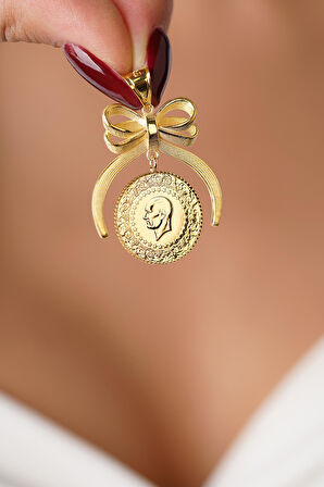 14 Ayar Altın Fiyonklu Çeyrek Altın Kolye Ucu