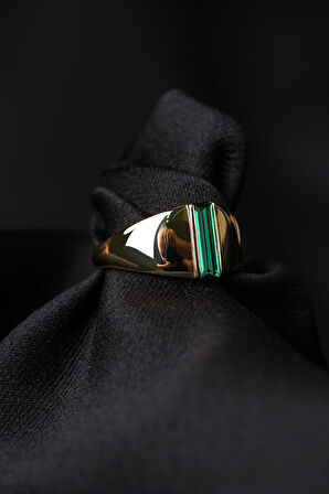 14 Ayar Altın Yeşil Baget Taşlı Erkek Yüzük