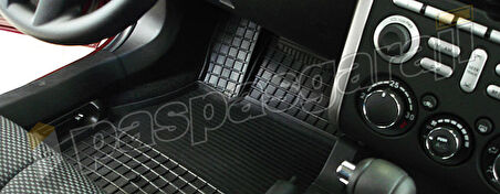 Seintex Mercedes GLA-Class W176 4D Havuzlu Paspas 2013-2015 Arası