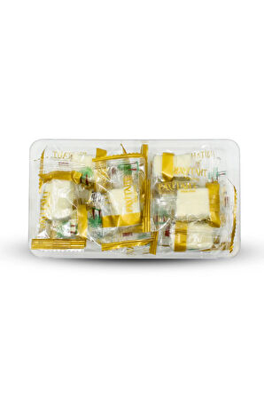 Levziyyat - Beyaz Çikolata Kaplı Bademli Hurma 250gr X3 Paket