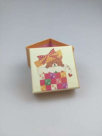 KUTU AYICIKLI KALPLİ 7CM X 7CM X 5CM
