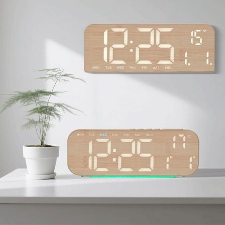 Büyük Ekranlı Ahşap Desenli Dijital Masa Saati 24x9x3 Cm Alarm Çalar Saat Rgb Renkli Led Işıklı Usb 