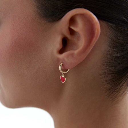 Kırmızı Kalp Sallantılı Küpe